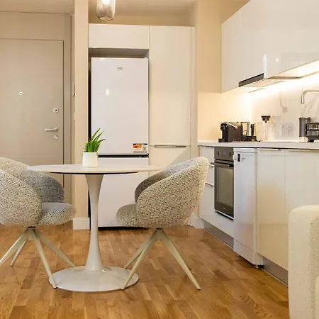 Cozy Among The Highest Floors - Free Parking Скопье