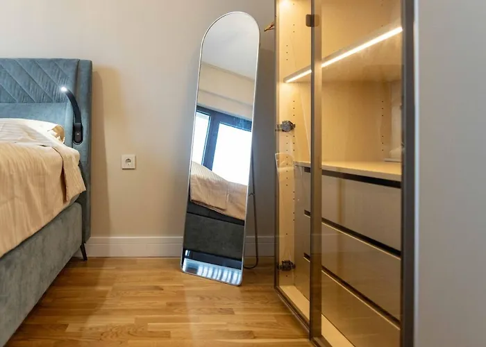 Cozy Among The Highest Floors - Free Parking Apartmán Skopje