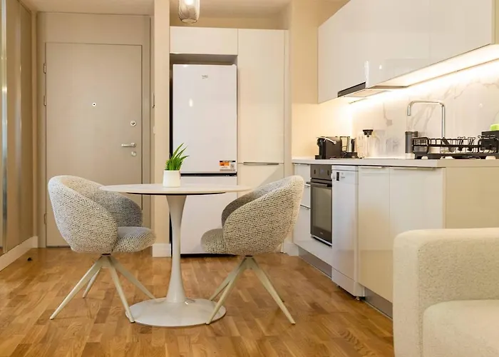 Cozy Among The Highest Floors - Free Parking Скопье